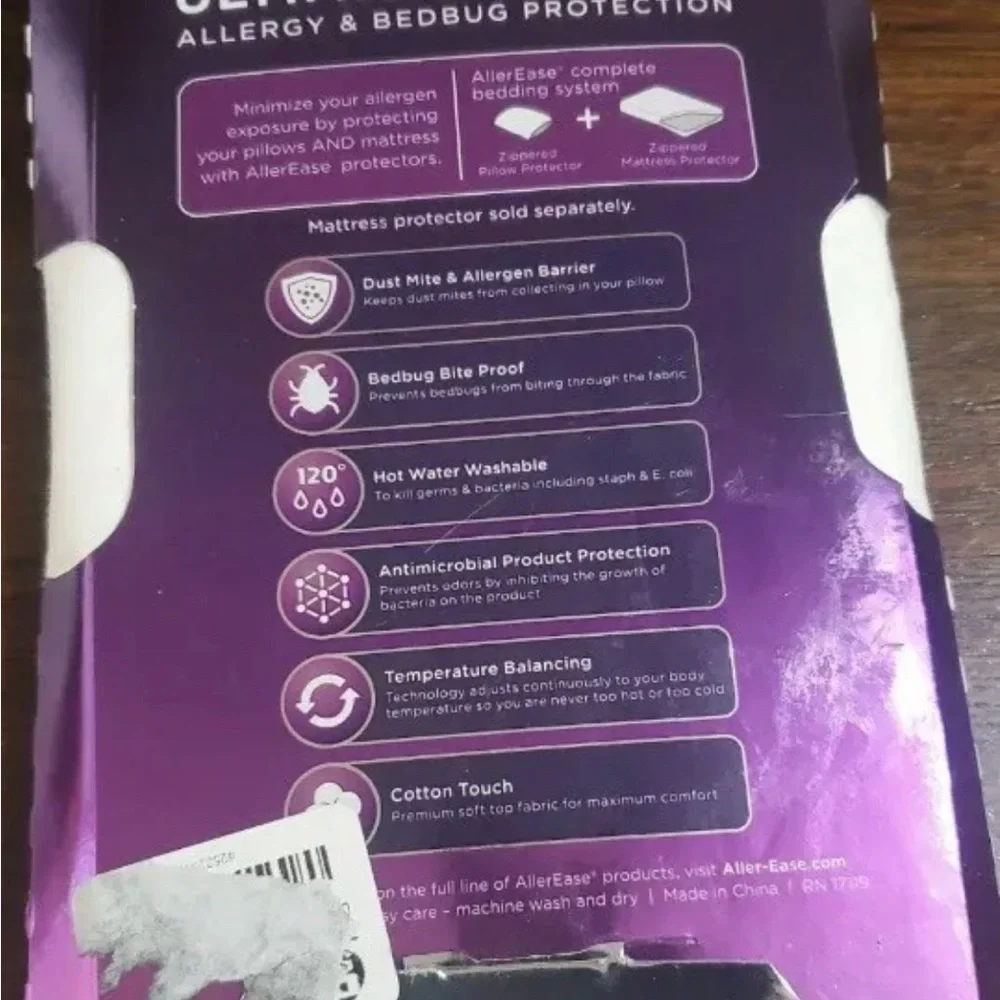 *NEW* AllerEase Ultimate Protection & Comfort Temperature Pillow Protector